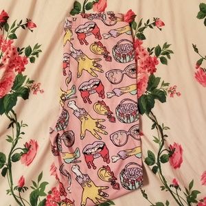 Ironfist glam and gore pastel pink leggings